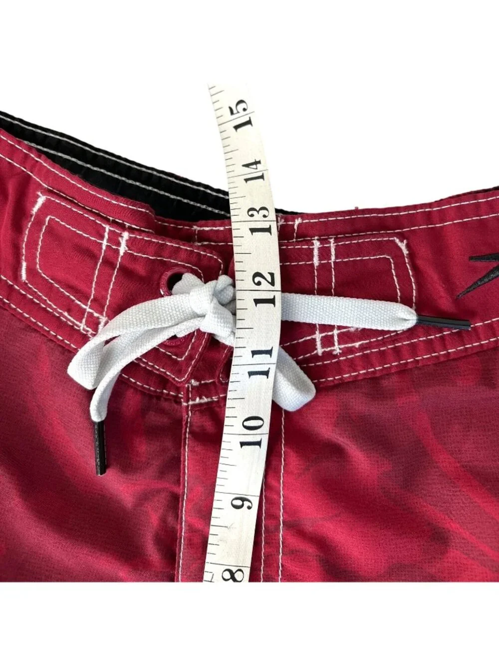 Speedo Mens Size Large Red Floral Watermark E-Board Shorts EUC